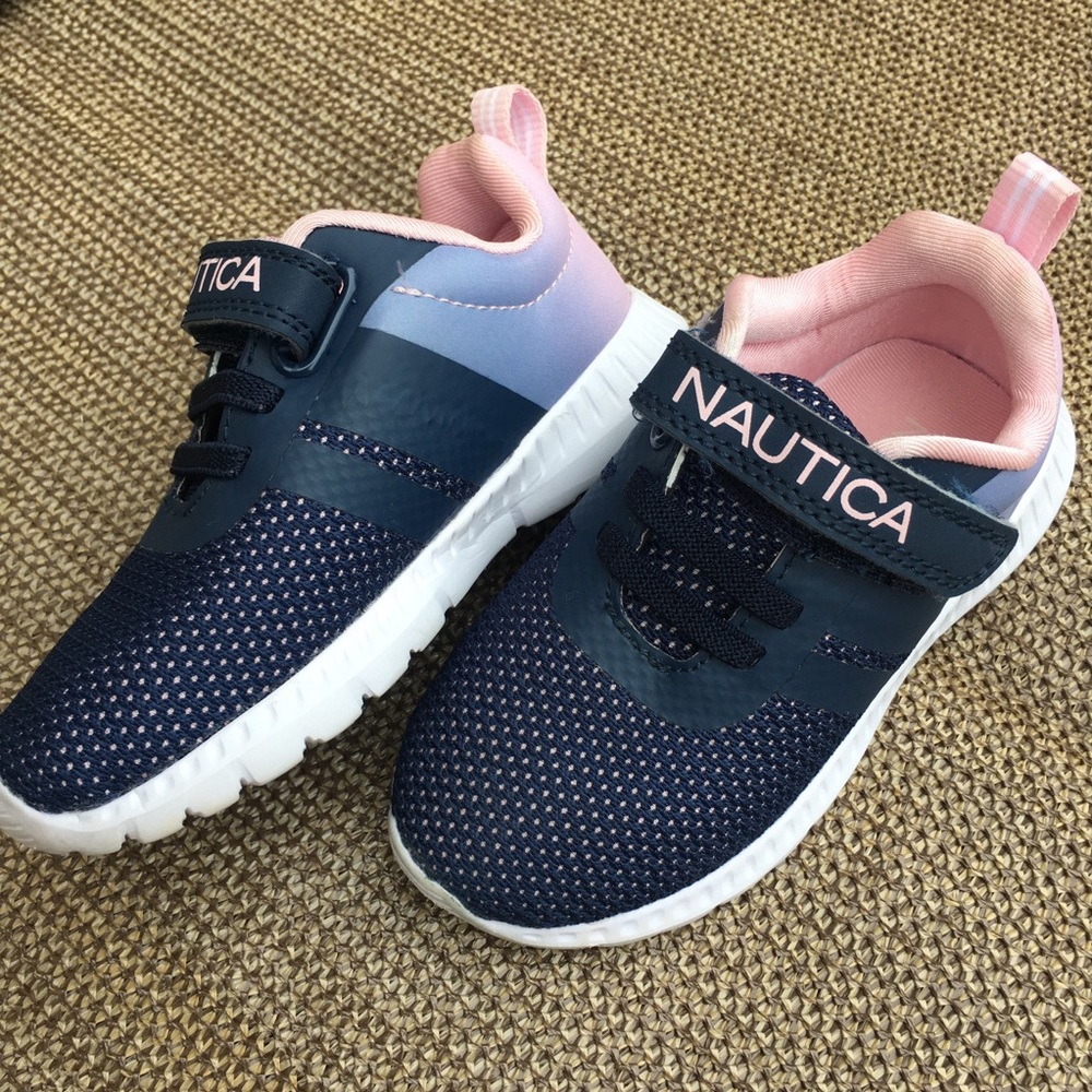 Nautica Toddler Girls Sneakers Size 8 (US)